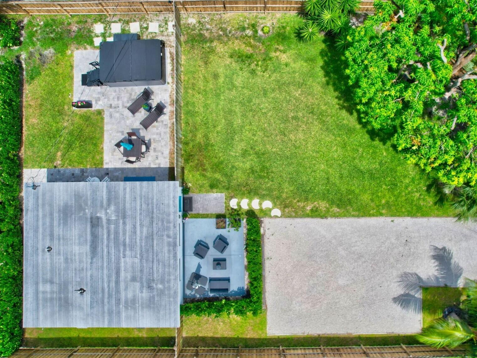 201 Southeast 7th Street Delray Beach, FL 33483 - Photo 4 of 31 Aerial shot