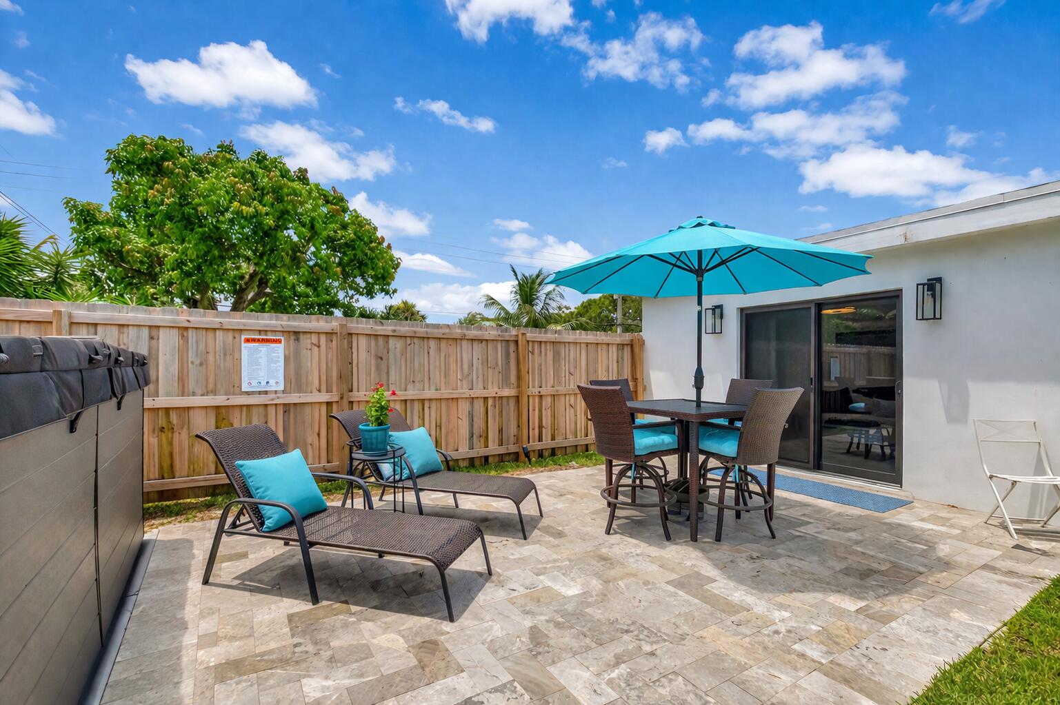 201 Southeast 7th Street Delray Beach, FL 33483 - Photo 6 of 31 Outdoor space