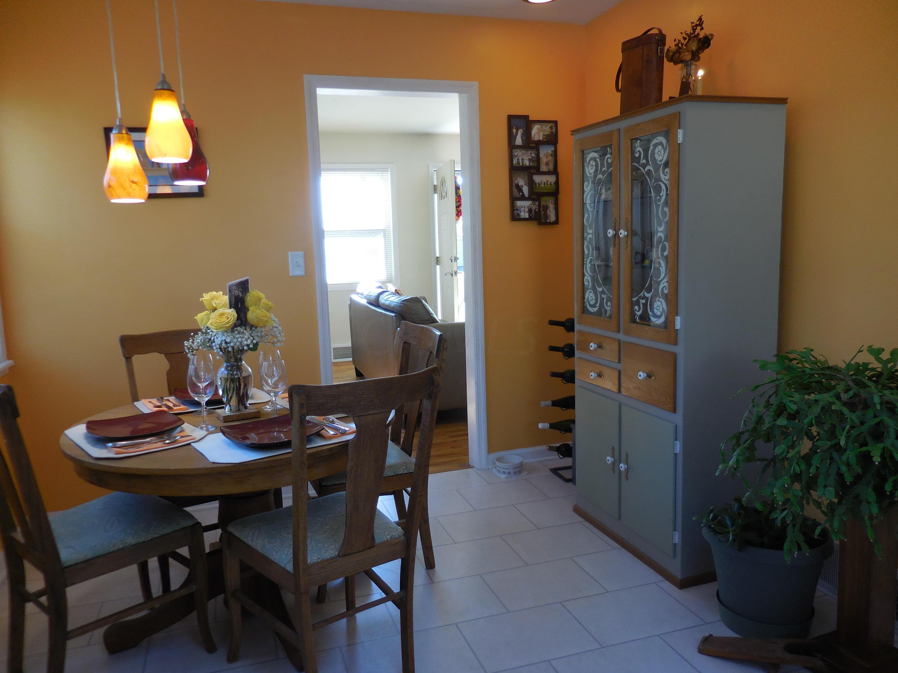 2992 Minerva Lake Road Columbus, OH 43231 - Photo 10 of 51 Gallery Image 10