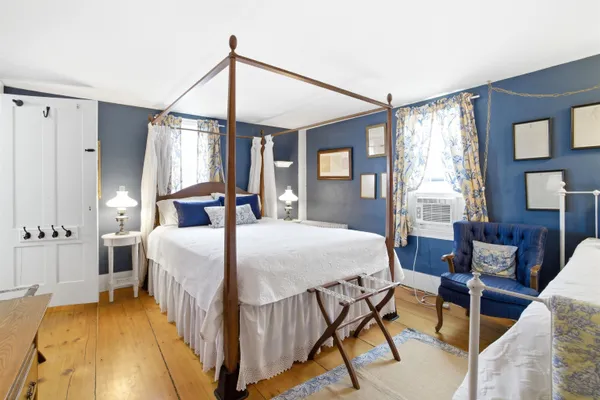 $1,500,000 | 235 Windsor Road, Hillsborough, NH 03244