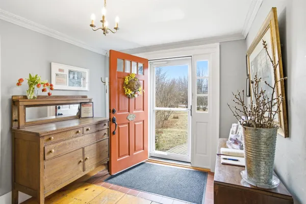 $1,500,000 | 235 Windsor Road, Hillsborough, NH 03244