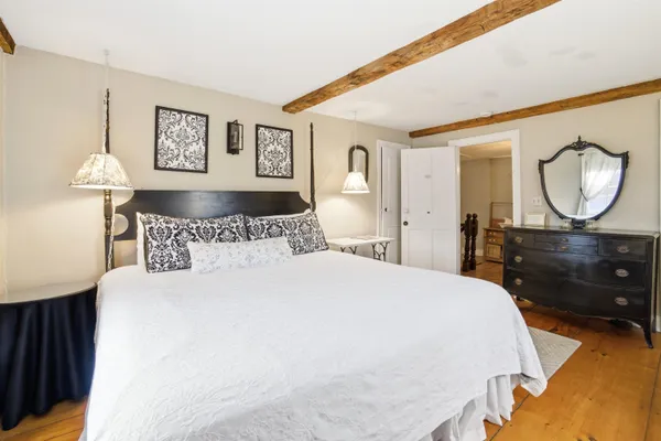 $1,500,000 | 235 Windsor Road, Hillsborough, NH 03244