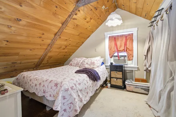 $1,500,000 | 235 Windsor Road, Hillsborough, NH 03244