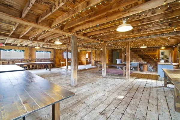 $1,500,000 | 235 Windsor Road, Hillsborough, NH 03244