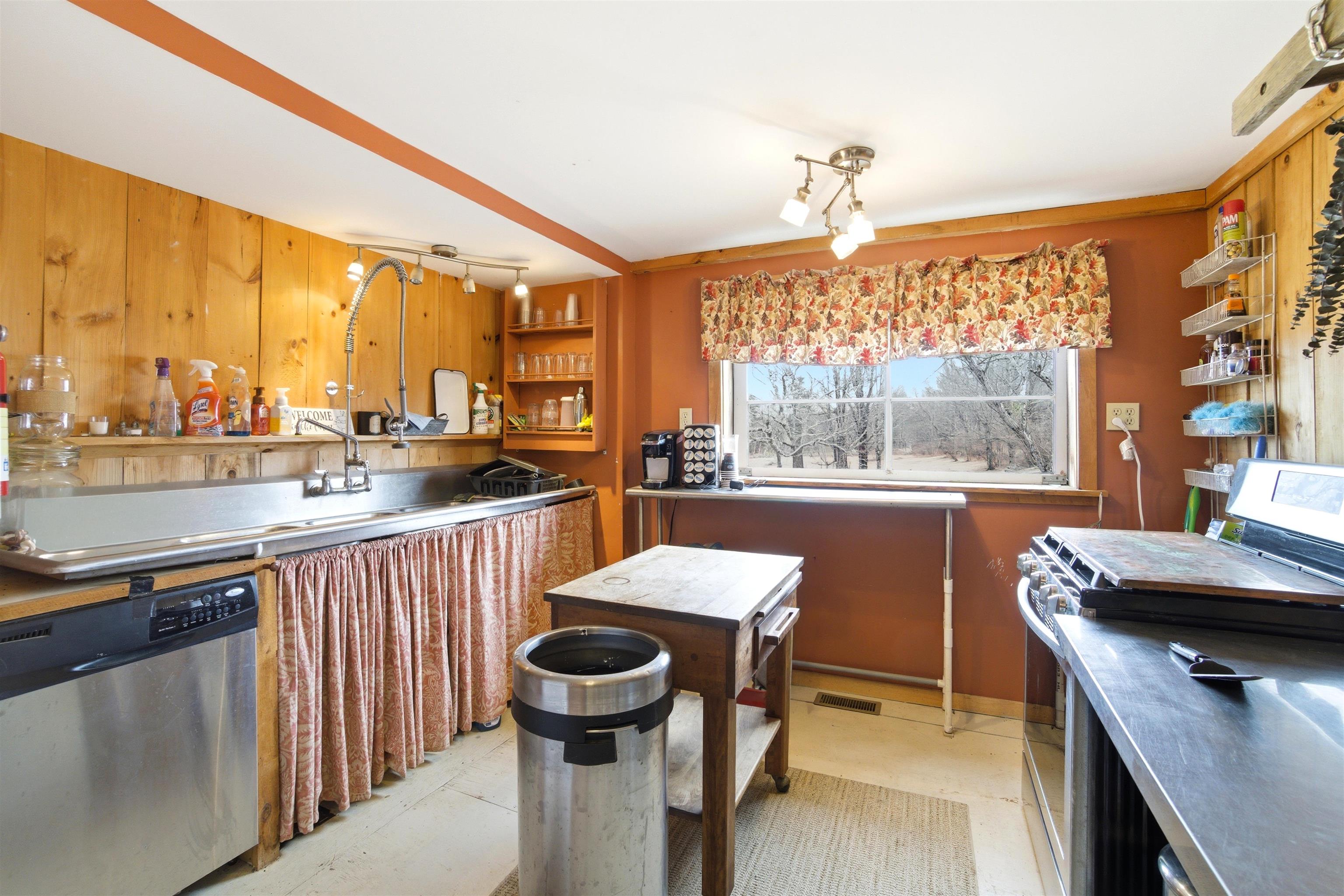 235 Windsor Road Hillsborough, NH 03244 - Photo 38 of 48