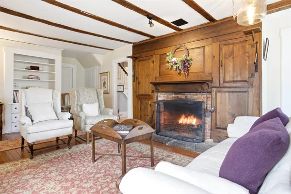 $1,500,000 | 235 Windsor Road, Hillsborough, NH 03244