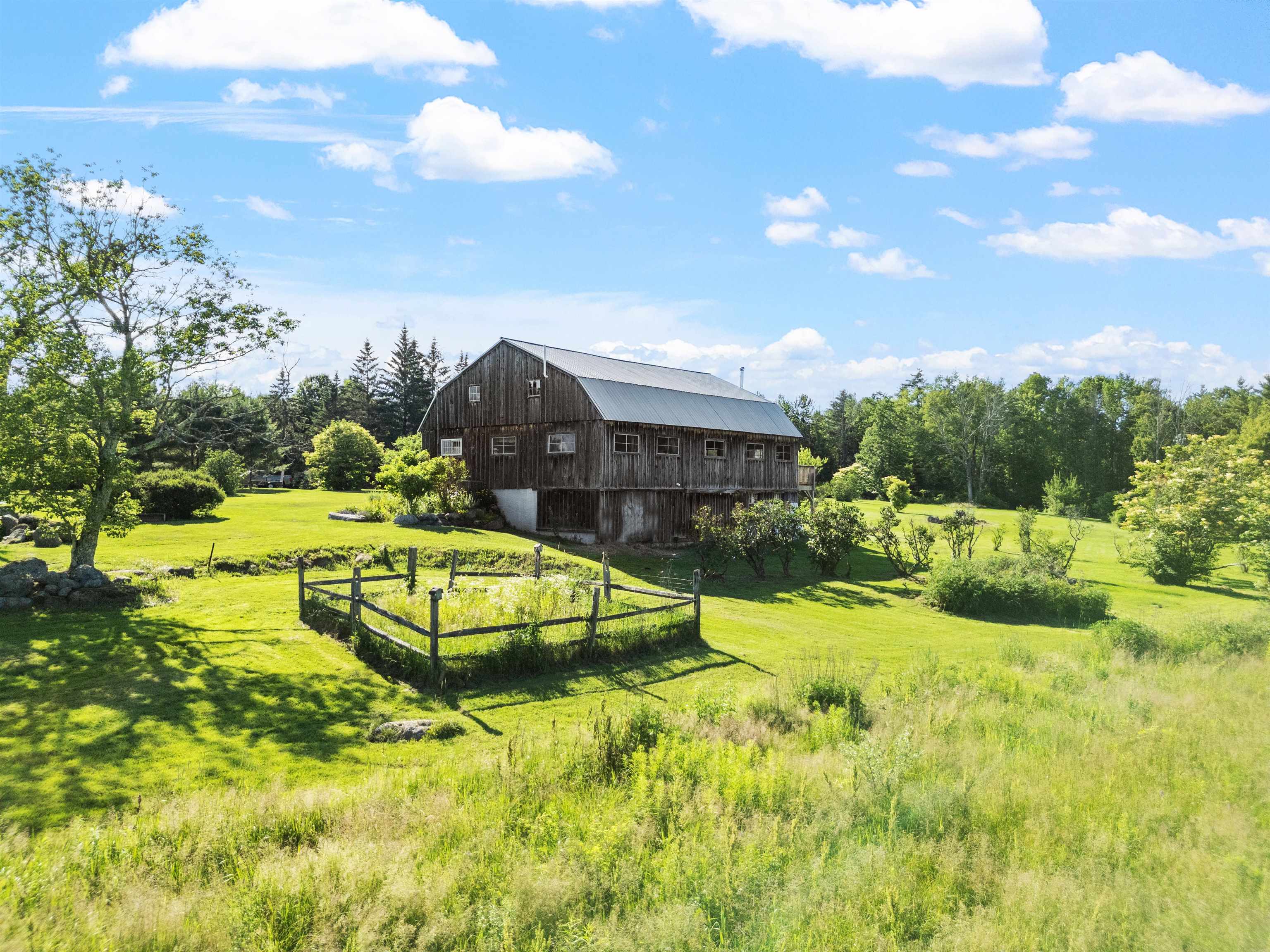 235 Windsor Road Hillsborough, NH 03244 - Photo 44 of 48