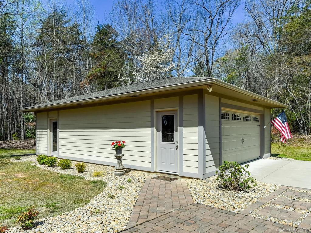 124 Red Fox Road Columbus, NC 28722 - Photo 20 of 32