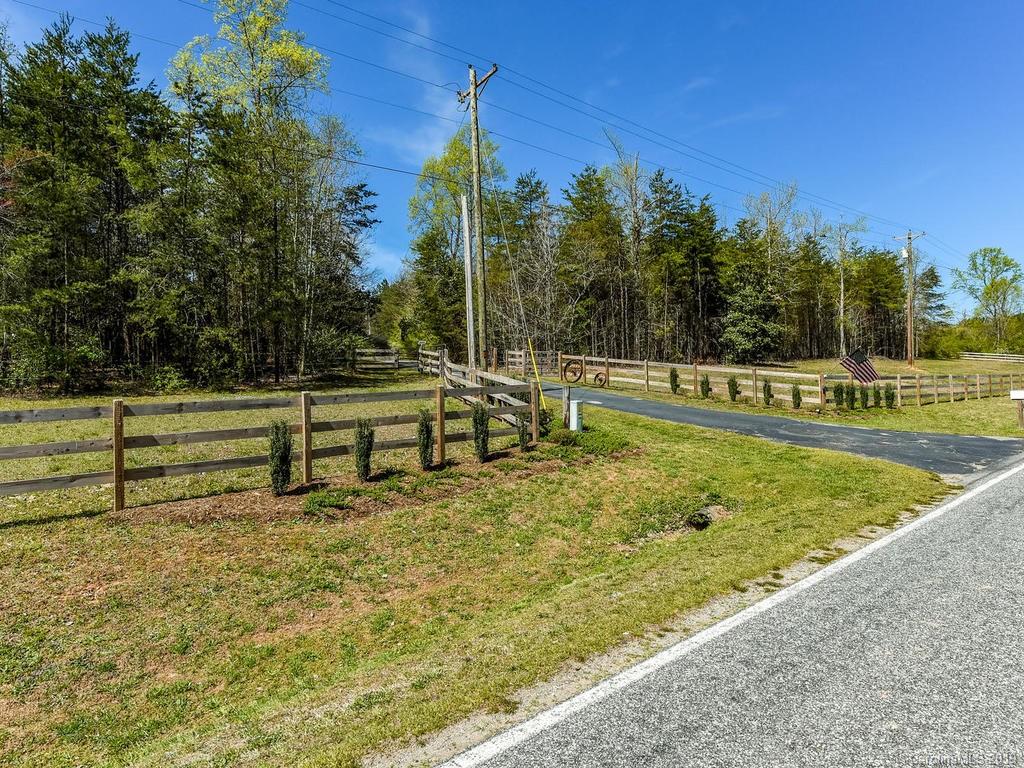124 Red Fox Road Columbus, NC 28722 - Photo 24 of 32