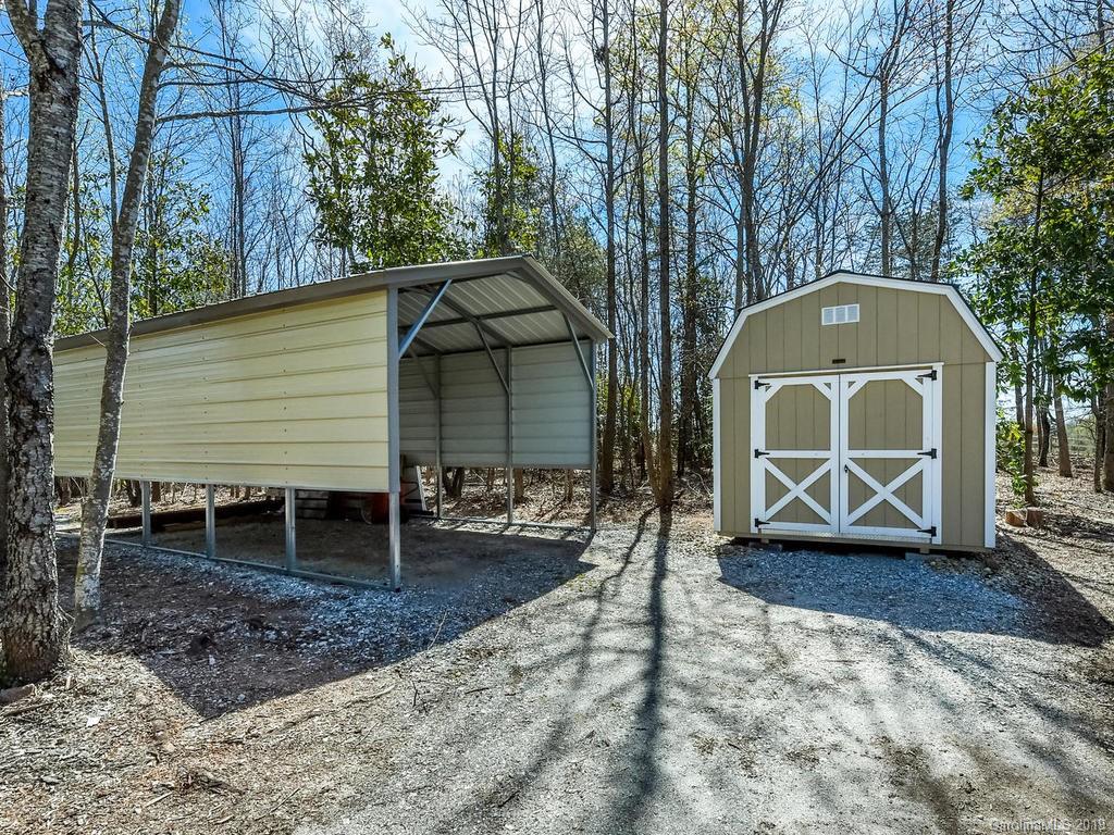 124 Red Fox Road Columbus, NC 28722 - Photo 31 of 32