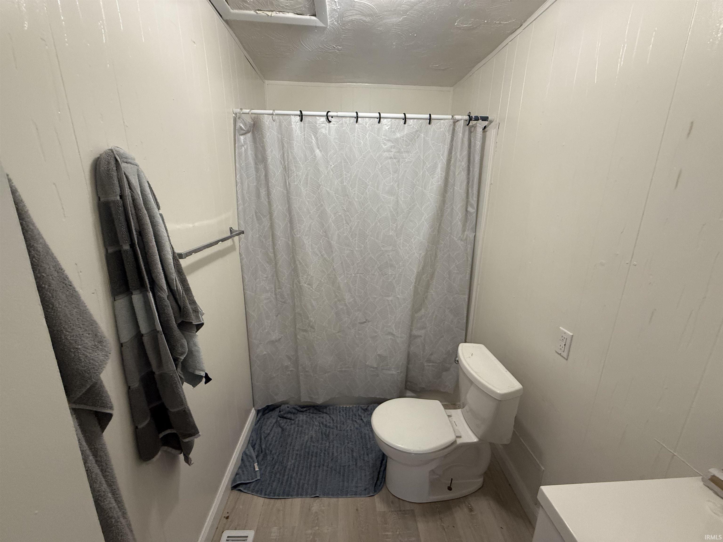 406 17th Street, Unit A Bedford, IN 47421 - Photo 6 of 7