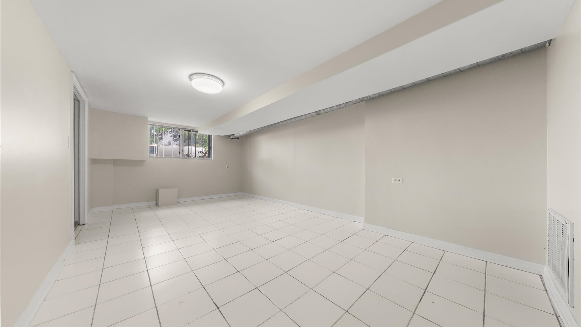 5311 West Henderson Street, Unit G Chicago, IL 60641 - Photo 3 of 11