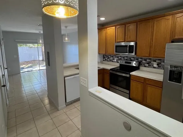 $1,900 | 10608 Savannah Wood Court, Orlando, FL 32832