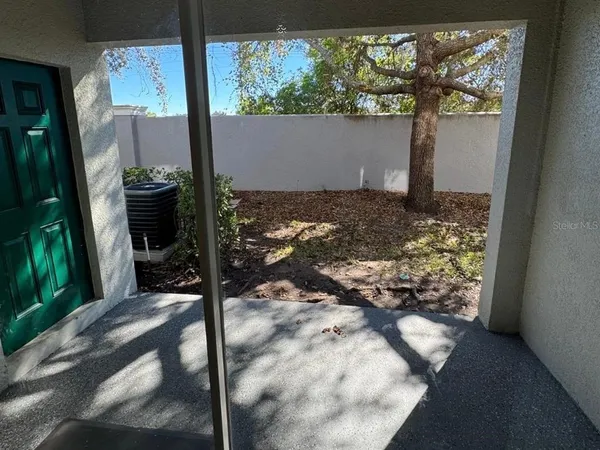$1,900 | 10608 Savannah Wood Court, Orlando, FL 32832