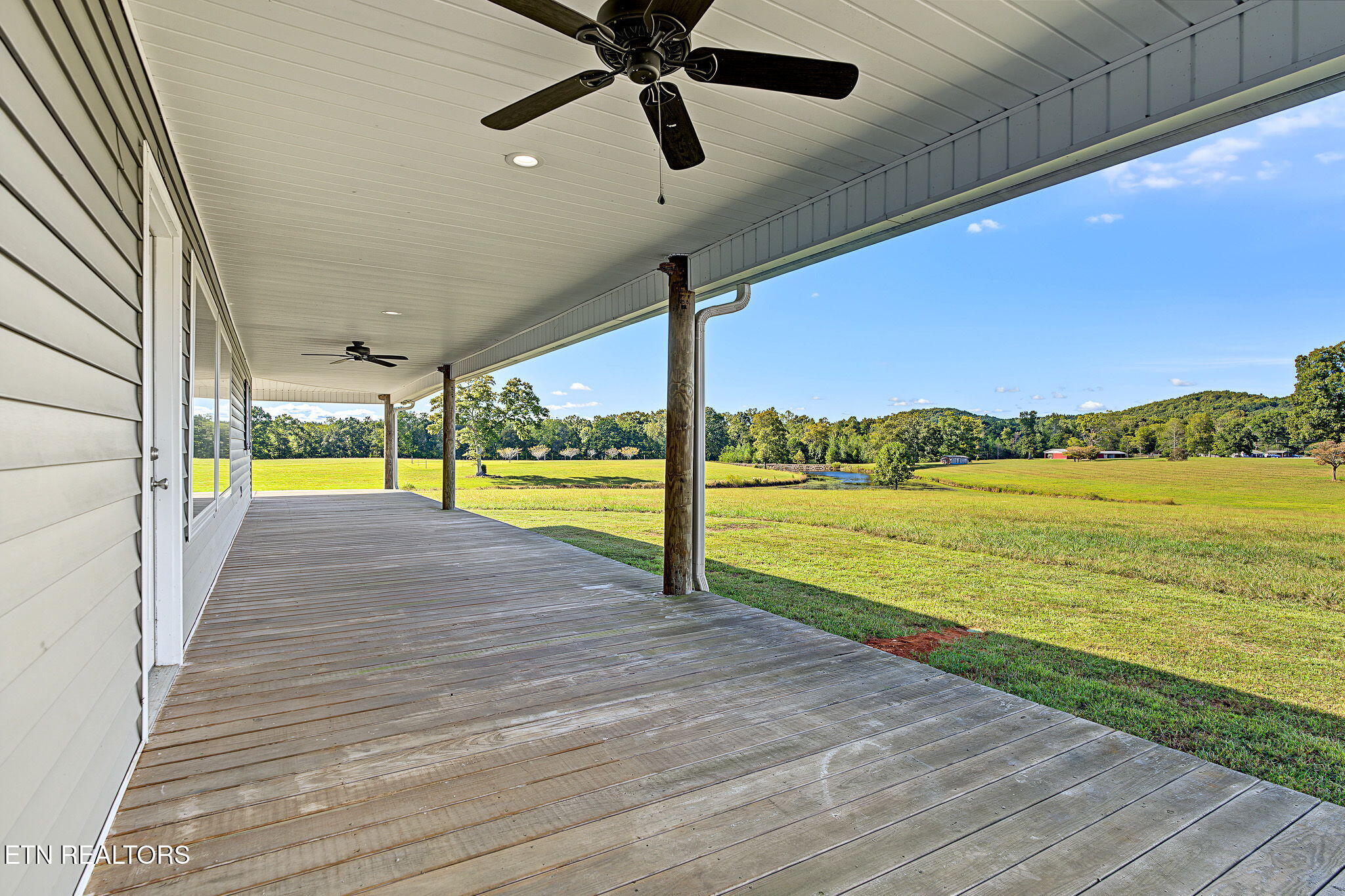 308 Huse Watson Road Oakdale, TN 37829 - Photo 6 of 44 36-web-or-mls-308-huse-watson-rd
