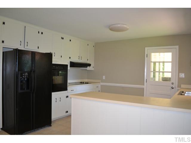 741 Woodland Road Raleigh, NC 27603 - Photo 8 of 25