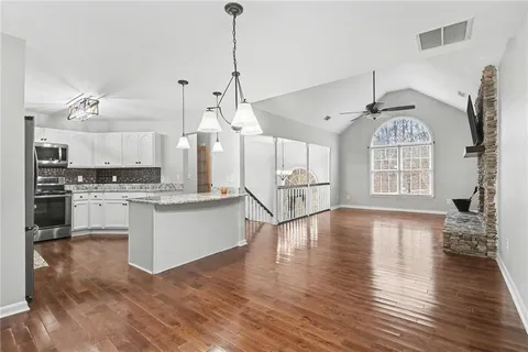 $439,999 | 3535 Cameron Circle, Gainesville, GA 30506