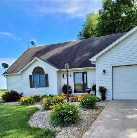 $499,000 | 5105 East State Road 14, Claypool, IN 46510