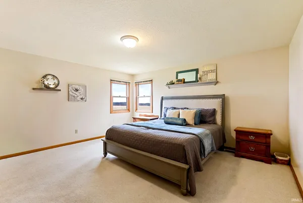 $499,000 | 5105 East State Road 14, Claypool, IN 46510