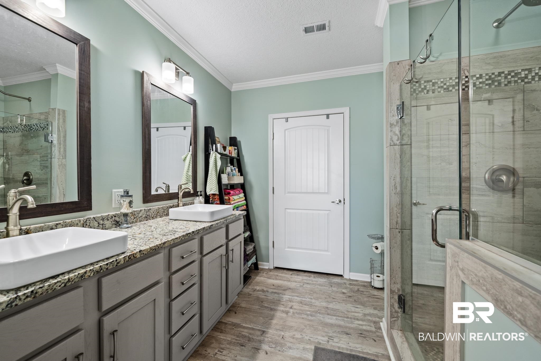 2400 Choctaw Road Gulf Shores, AL 36542 - Photo 16 of 23 Primary Bath