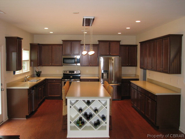 8169 Ruddock Place Hayes, VA 23072 - Photo 6 of 42