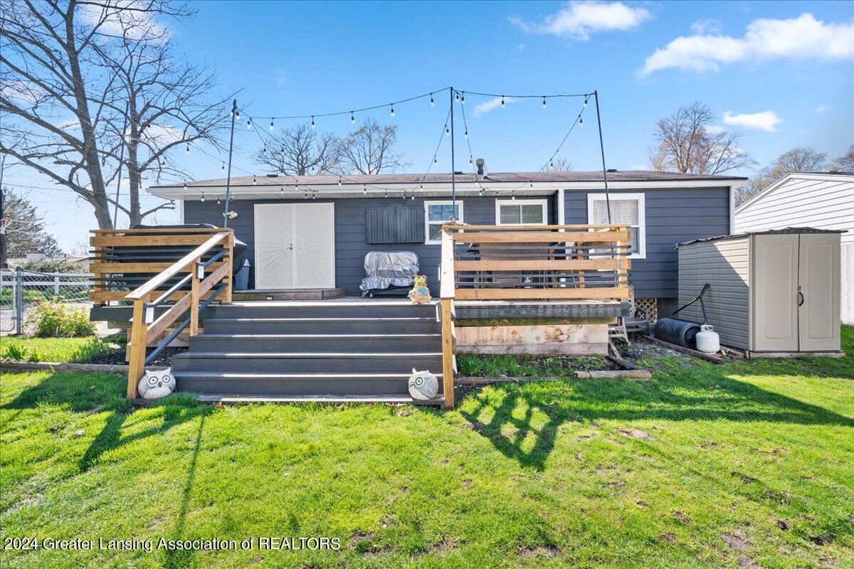 6539 Hilliard Road Lansing, MI 48911 - Photo 29 of 34 24-Media Jett - 29