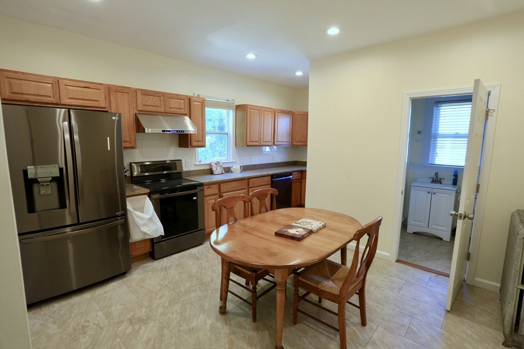 124 Forest Street Medford, MA 02155 - Photo 7 of 29