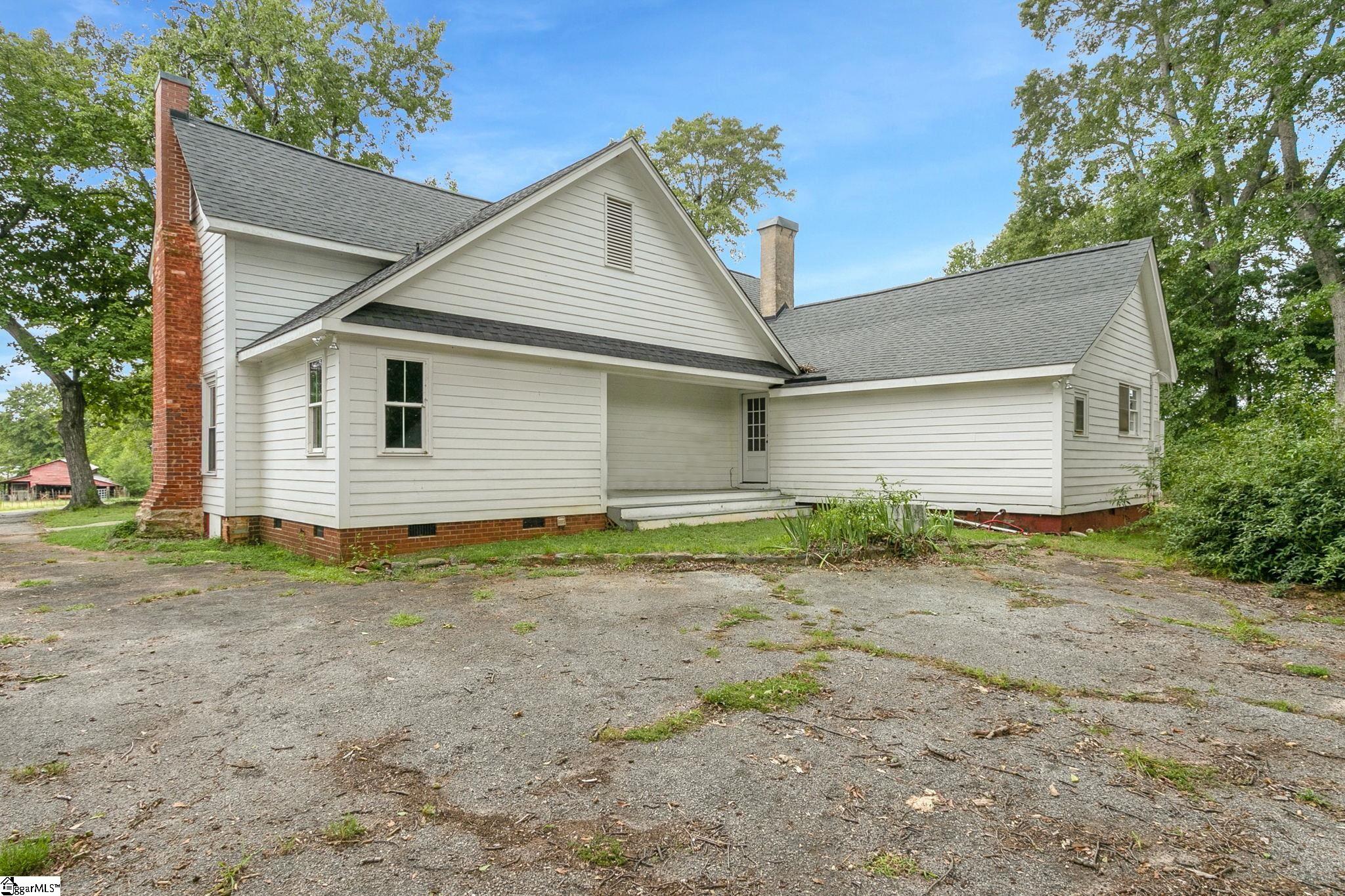 4608 Jug Factory Road Greer, SC 29651 - Photo 29 of 36