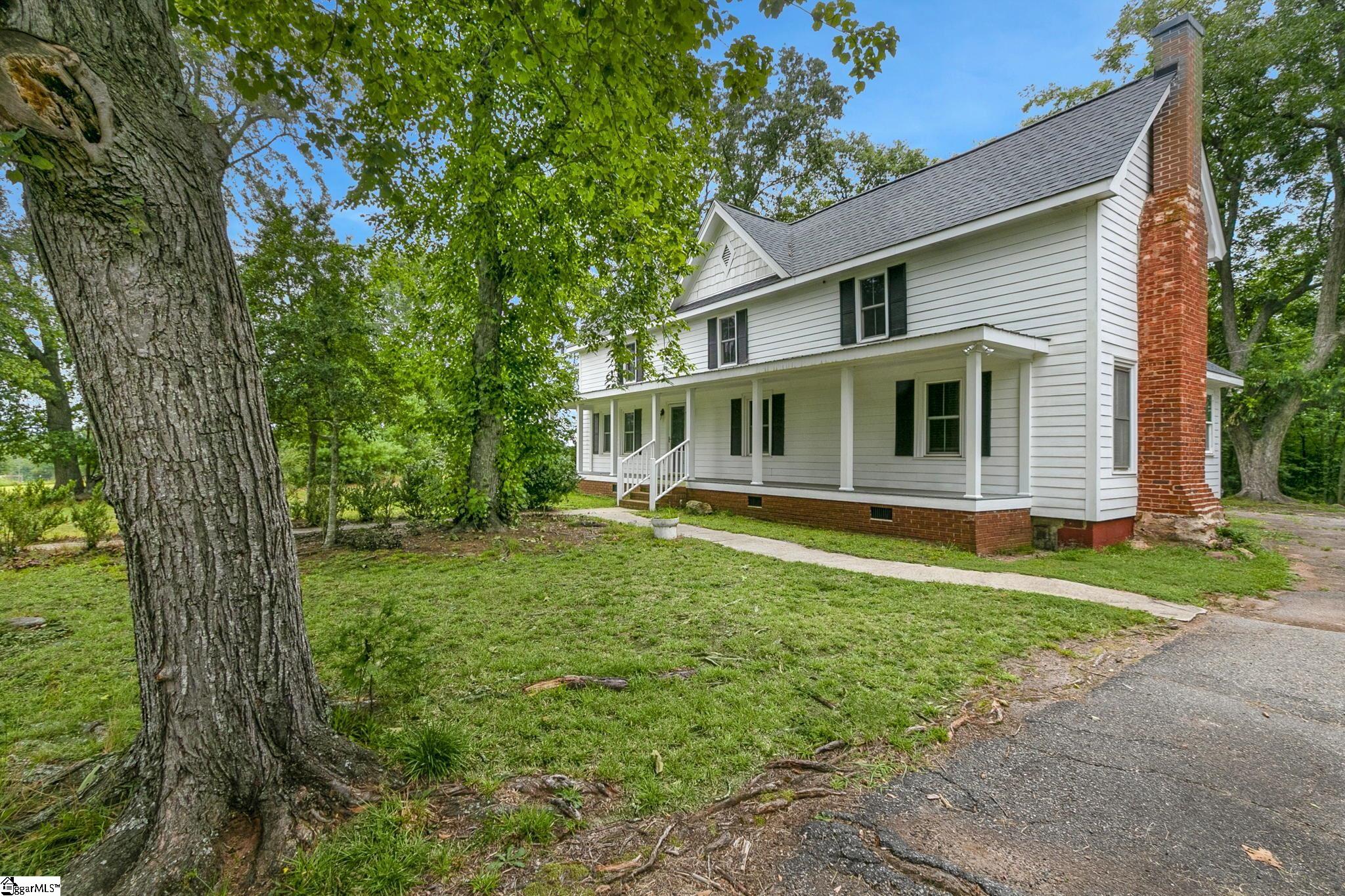 4608 Jug Factory Road Greer, SC 29651 - Photo 5 of 36