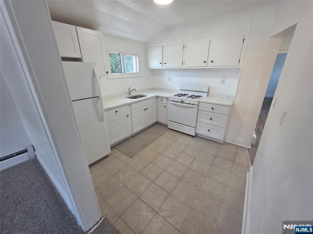 240 Prospect Avenue, Unit 2R Maywood, NJ 07607 - Photo 1 of 6