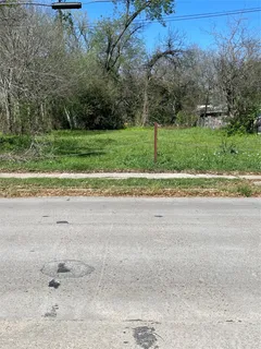 $199,900 | 4501 Cavalcade Street, Houston, TX 77026