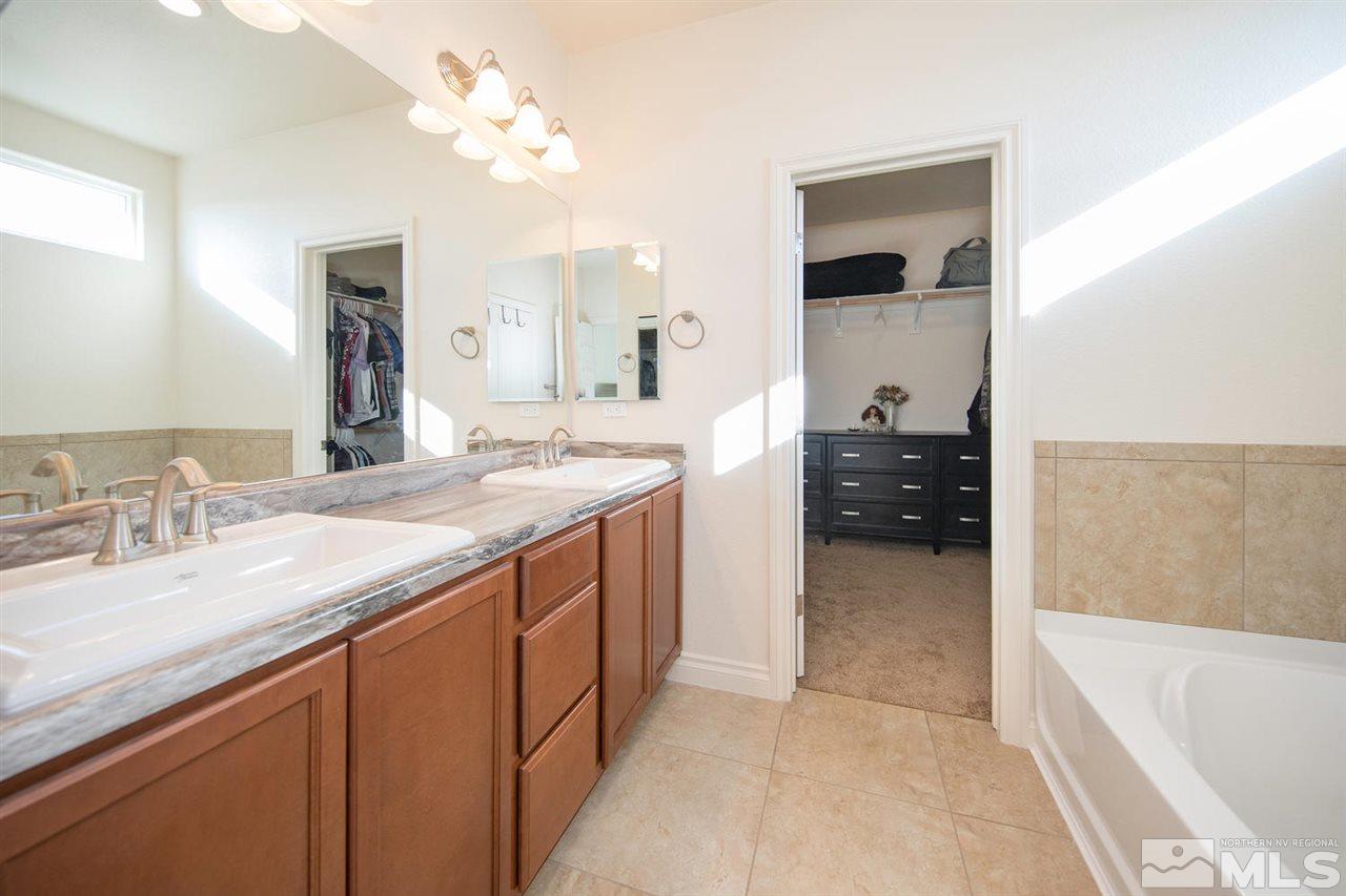18516 Silverbell Court Reno, NV 89508 - Photo 9 of 22 Photo 9