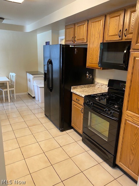 508 Ransome Road Cleveland, OH 44143 - Photo 6 of 25