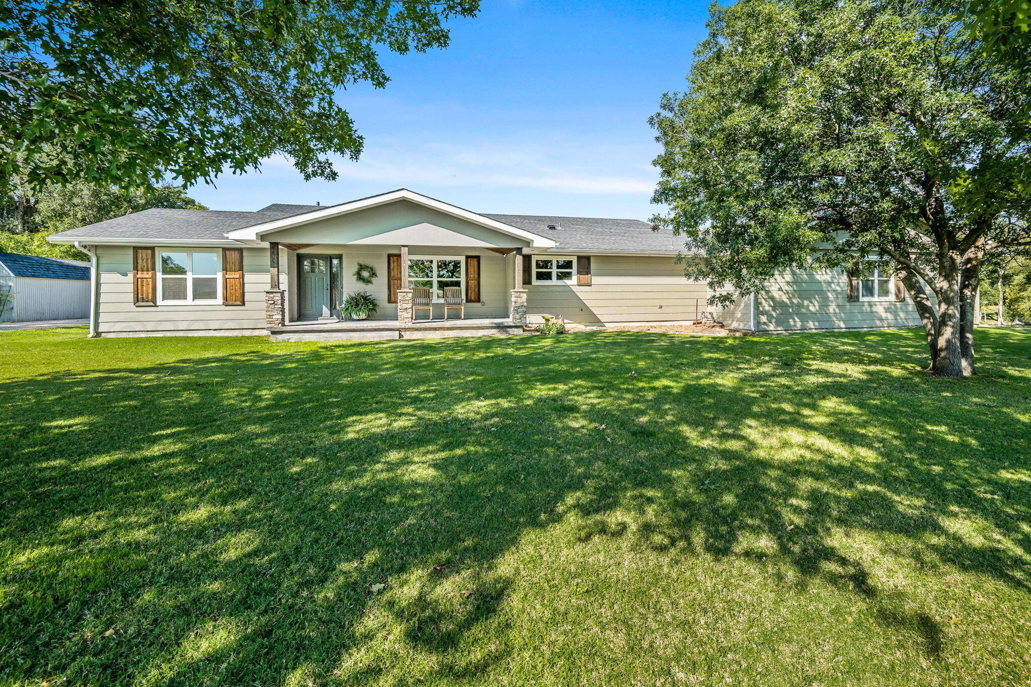 100 Thomas Lane Wheeler, TX 79096 - Photo 2 of 50 a front view of a house with yard