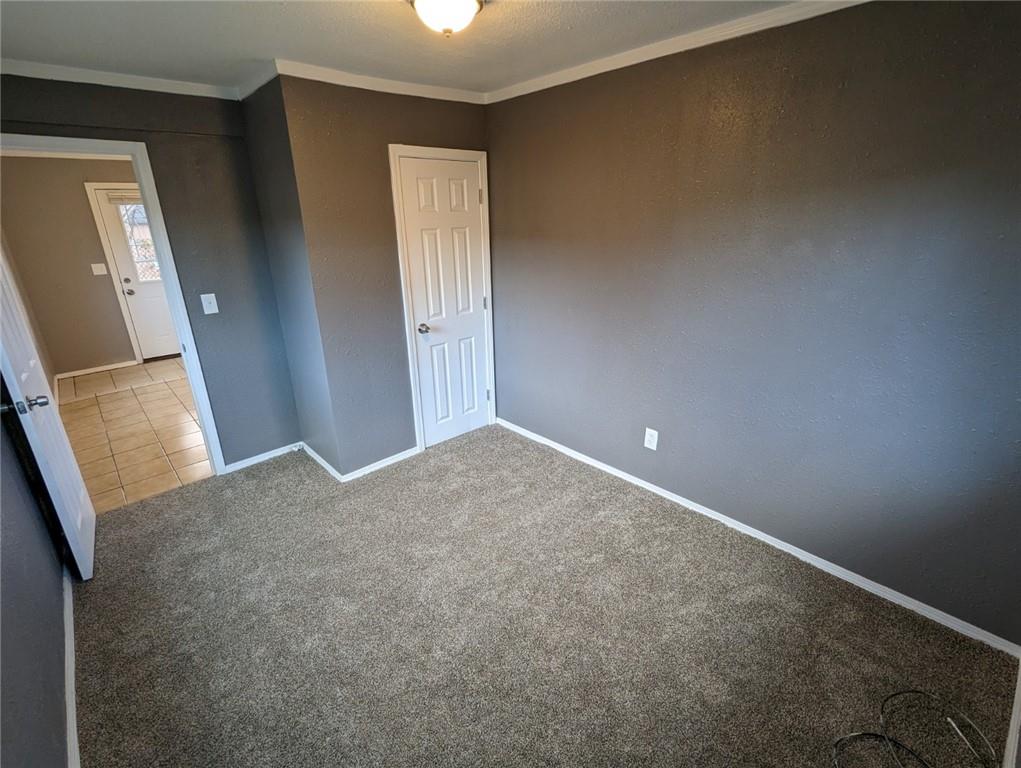 184 West Center Street Peculiar, MO 64078 - Photo 33 of 36