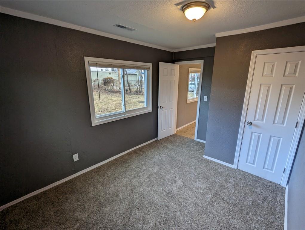 184 West Center Street Peculiar, MO 64078 - Photo 34 of 36