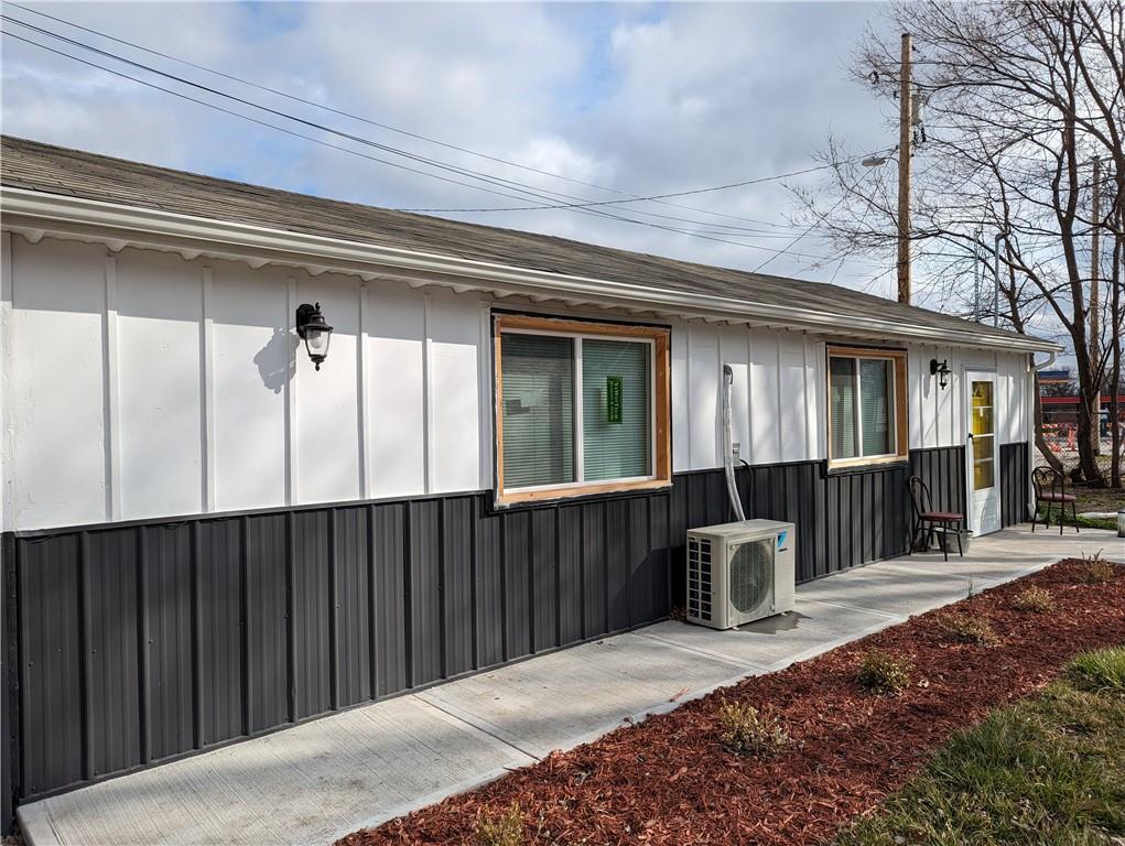 184 West Center Street Peculiar, MO 64078 - Photo 35 of 36