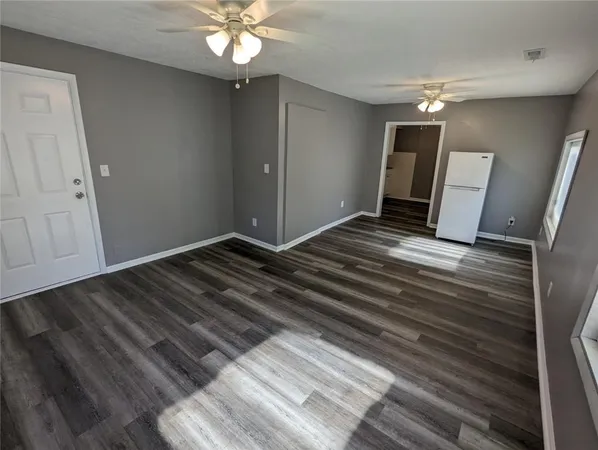 $399,900 | 184 West Center Street, Peculiar, MO 64078
