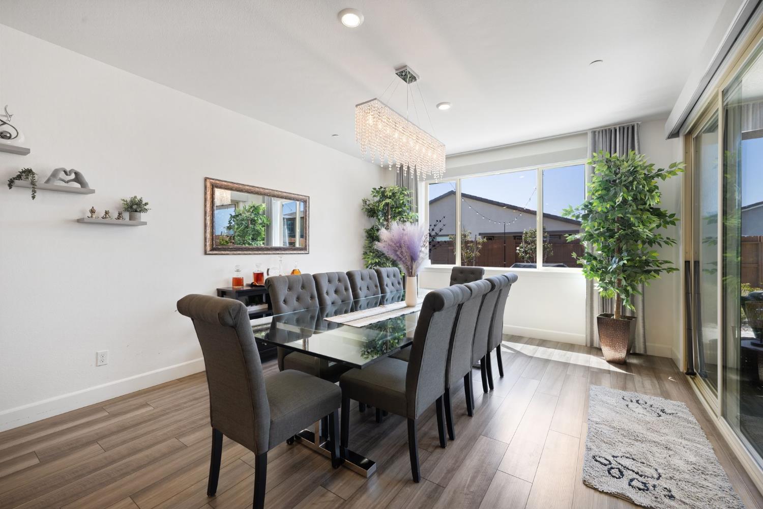 925 Rumba Court Roseville, CA 95747 - Photo 9 of 34