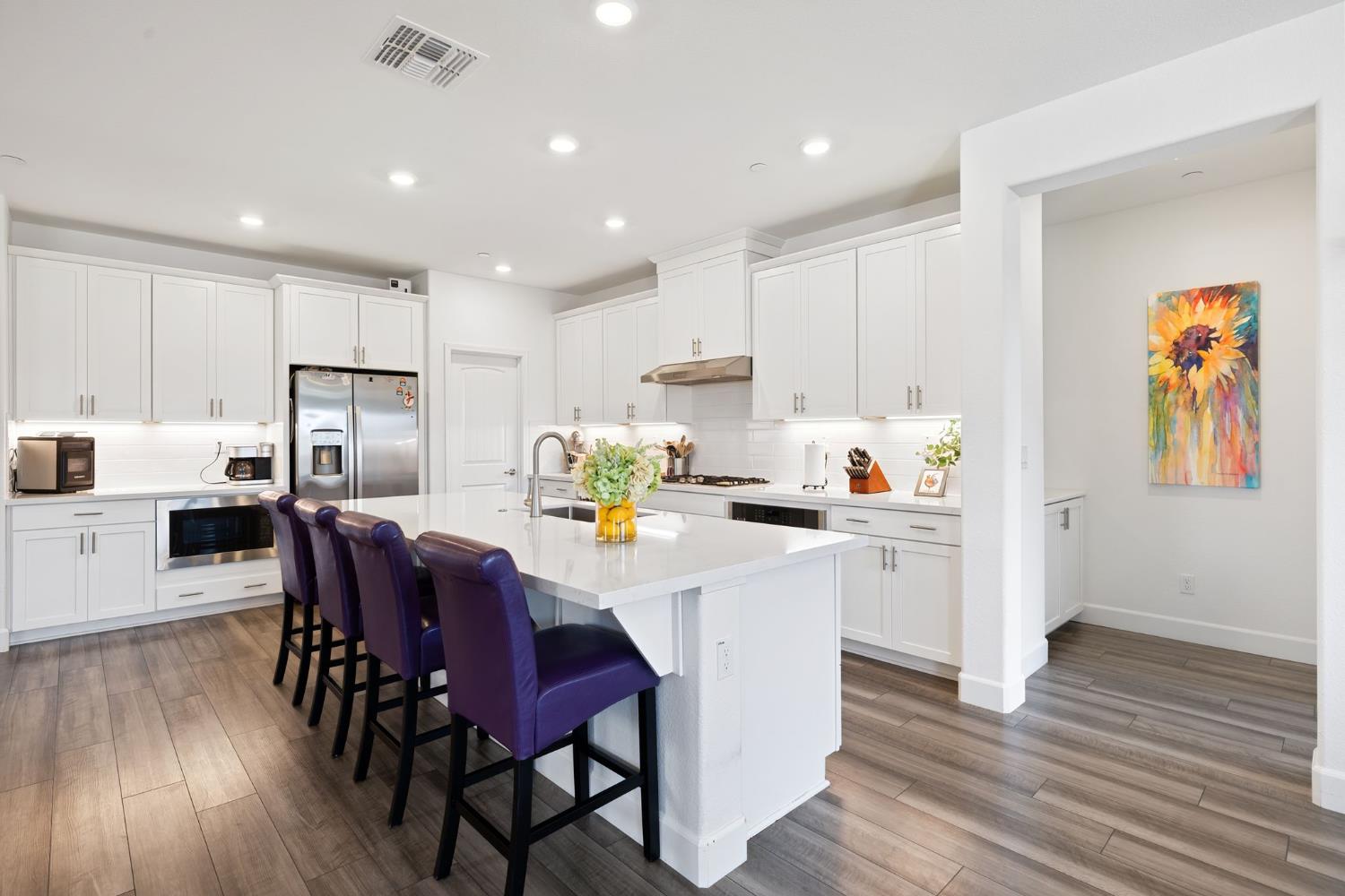 925 Rumba Court Roseville, CA 95747 - Photo 10 of 34