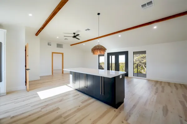 $2,500 | 4100 Rm 690, Burnet, TX 78611