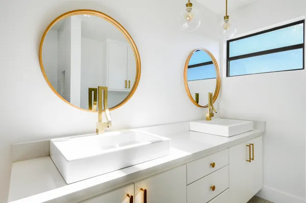 $2,500 | 4100 Rm 690, Burnet, TX 78611