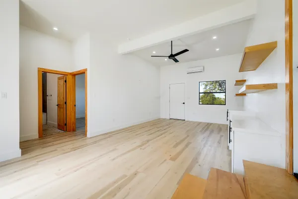 $2,500 | 4100 Rm 690, Burnet, TX 78611