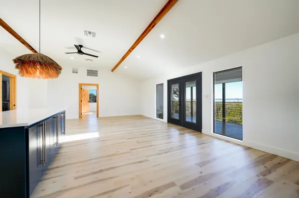 $2,500 | 4100 Rm 690, Burnet, TX 78611