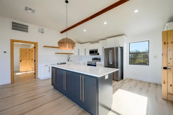 $2,500 | 4100 Rm 690, Burnet, TX 78611