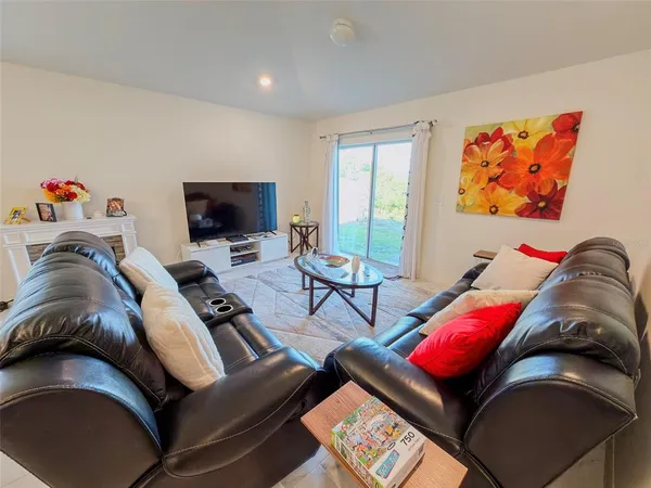$2,200 | 334 Preserve Pointe Boulevard, Davenport, FL 33837