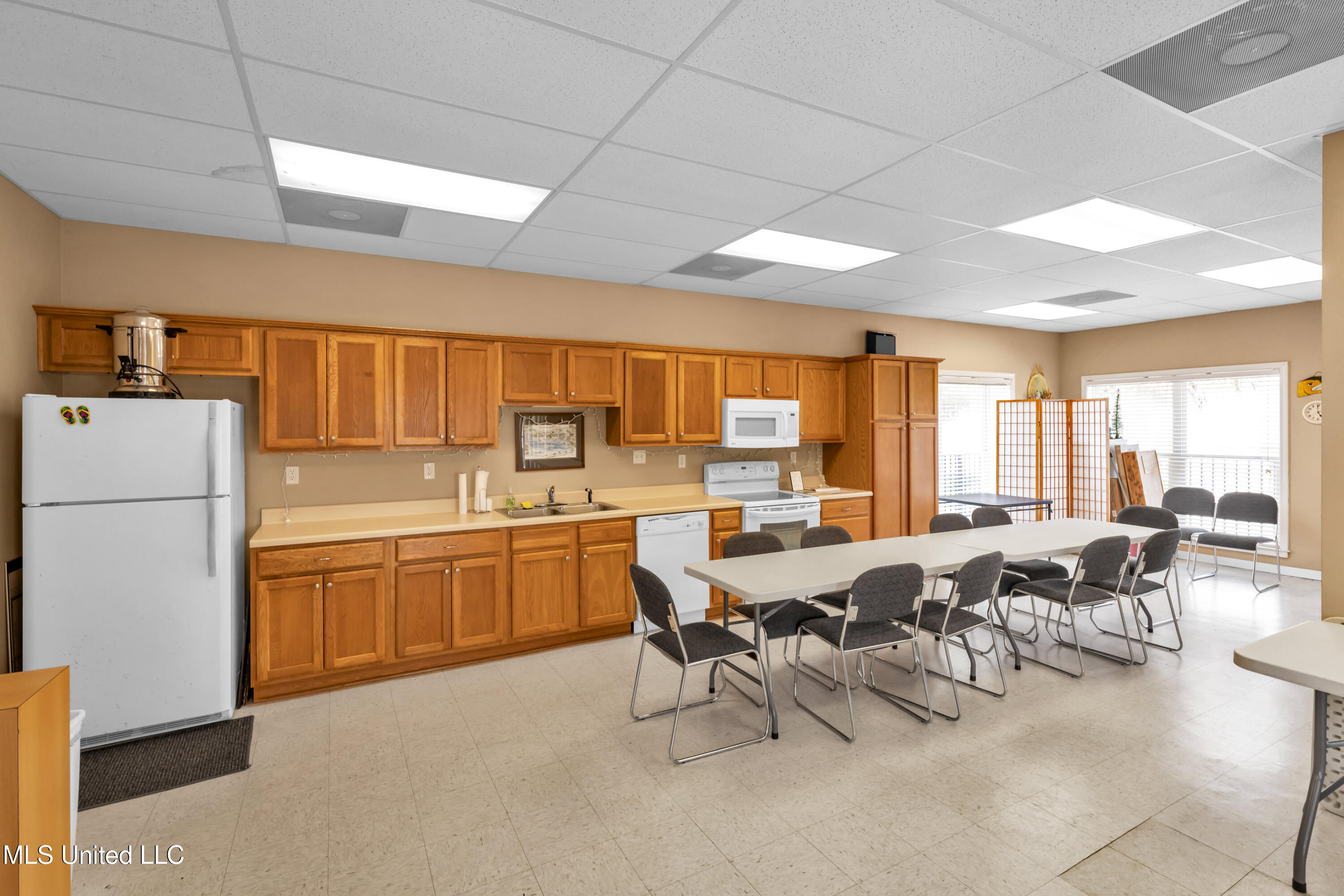 548 West Beach Boulevard, Unit 141 Pass Christian, MS 39571 - Photo 32 of 34 548BeachBlvd#141-36