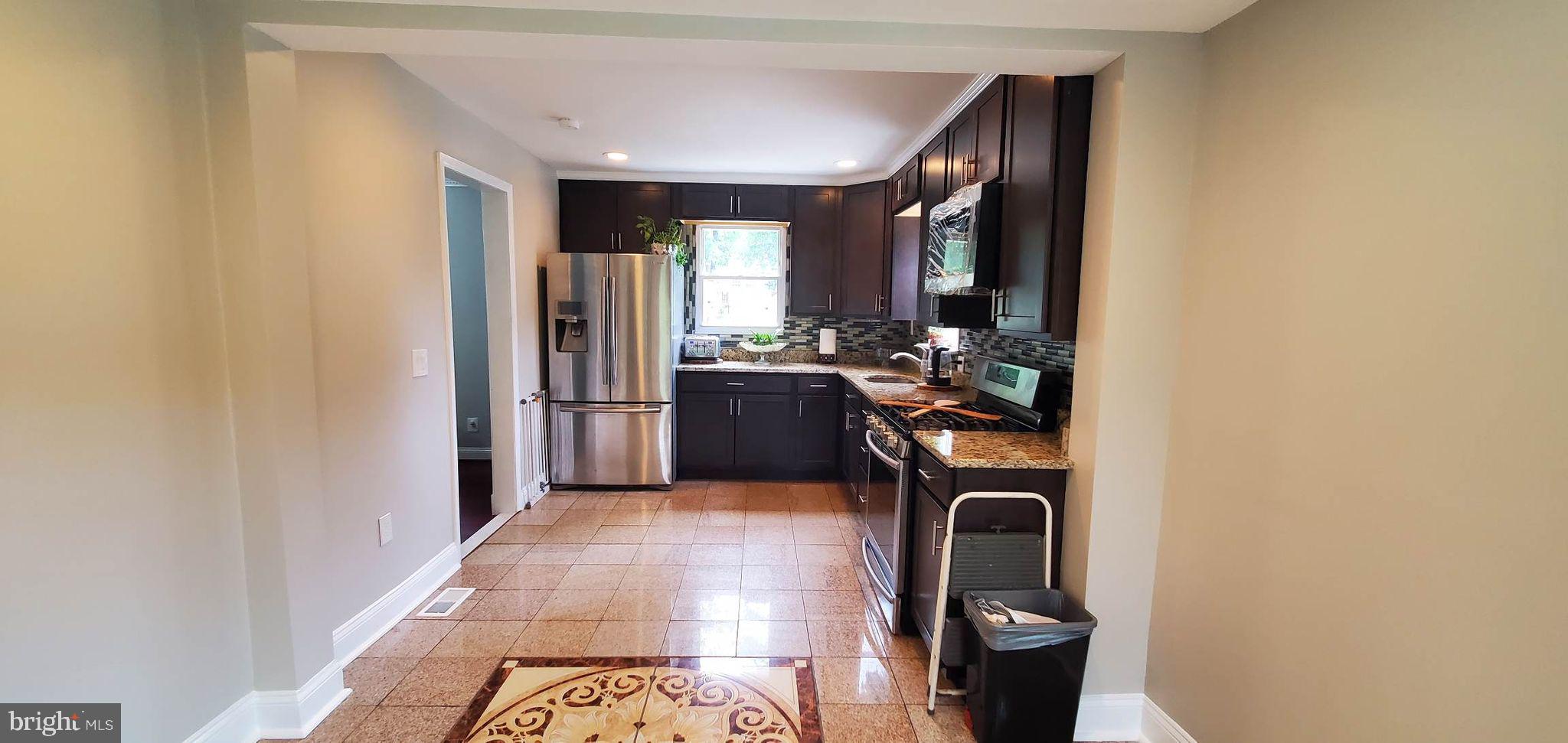 6802 Woodland Road Morningside, MD 20746 - Photo 5 of 20 Gallery Image 5