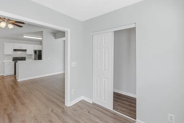 $179,900 | 8562 Hopkins Circle, Unit E, Surfside Beach, SC 29575