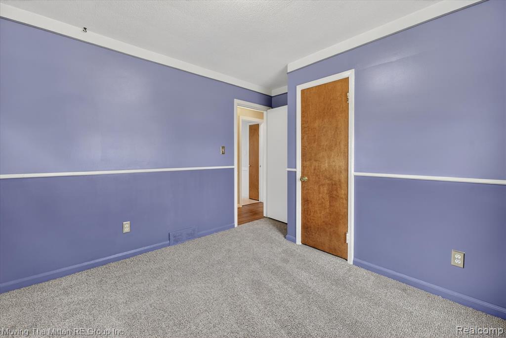 17049 Reno Street Riverview, MI 48193 - Photo 22 of 71